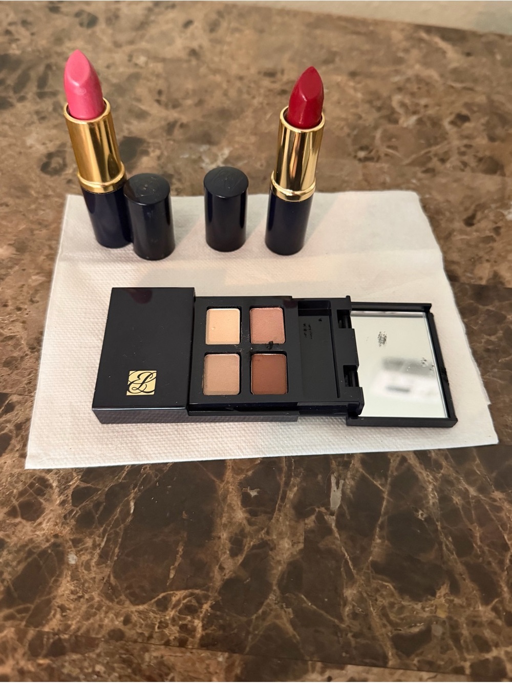 Estee Lauder Pink & Red Lipstick Duo with Neutral Eyeshadow Quad
